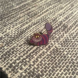 Disney Pin - Cheshire Cat - Early 2000’s!
